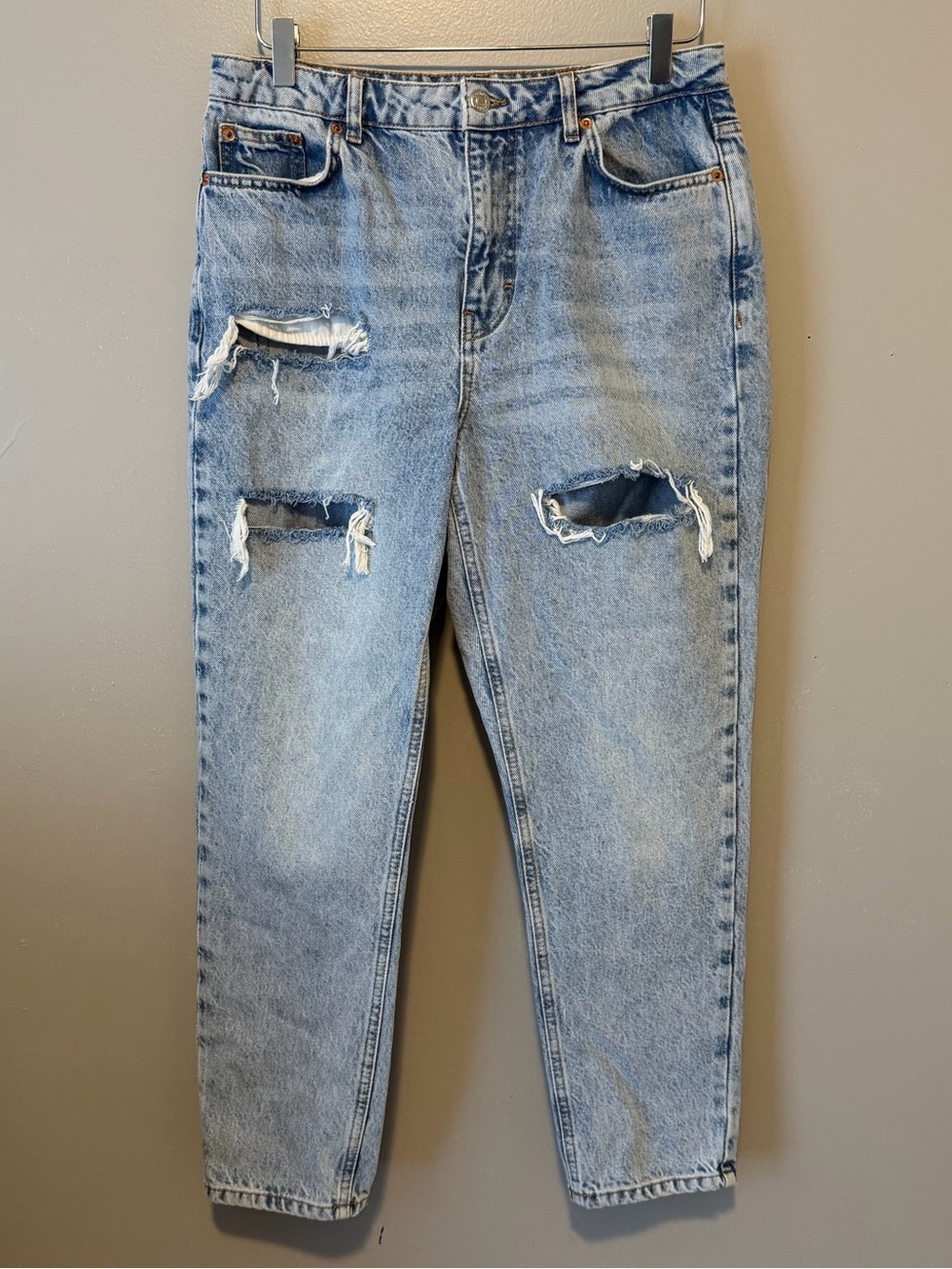 Nordstrom Topshop Light Blue Mom Ripped Jeans size 30